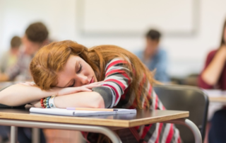 Effetti della privazione del sonno sugli adolescenti